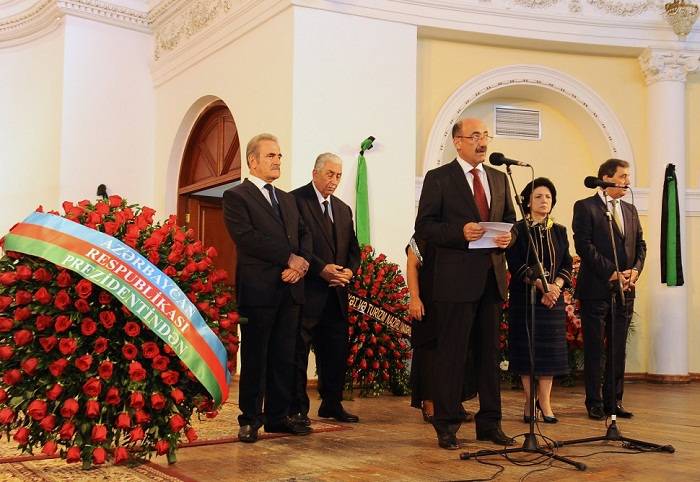 Aserbaidschanischer Volkskünstler Habil Aliyev ist im Alter von 89 Jahren gestorben